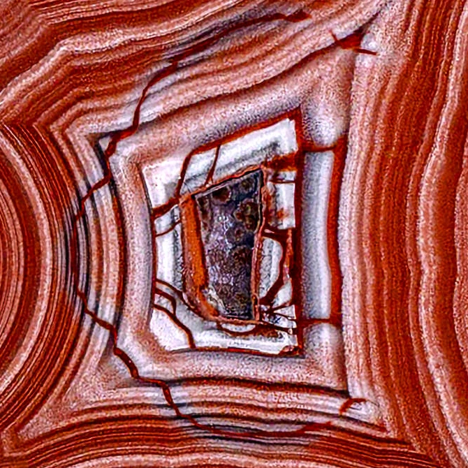 Radiant Red  - view 4